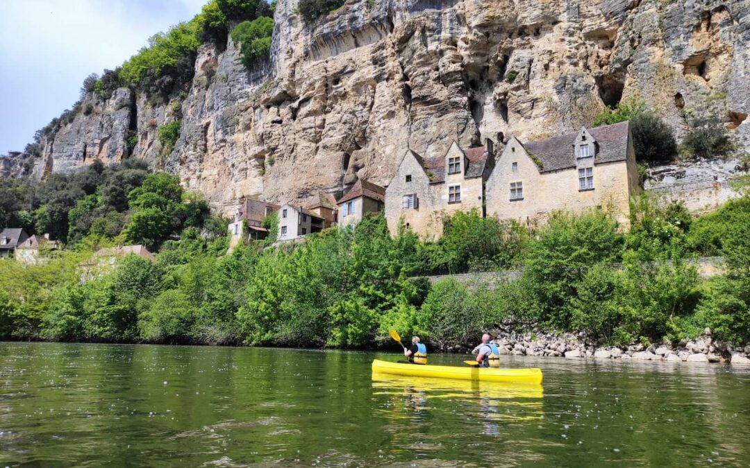 Activité canoë proche du camping le tiradou