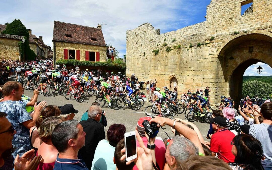 Passage du tour de France 2026 à Domme
